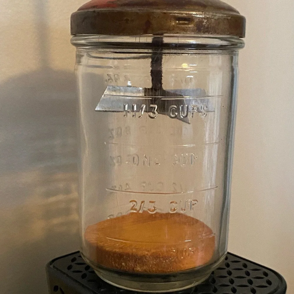 Vintage‎ Glass Measuring Chopper Food Nut Container